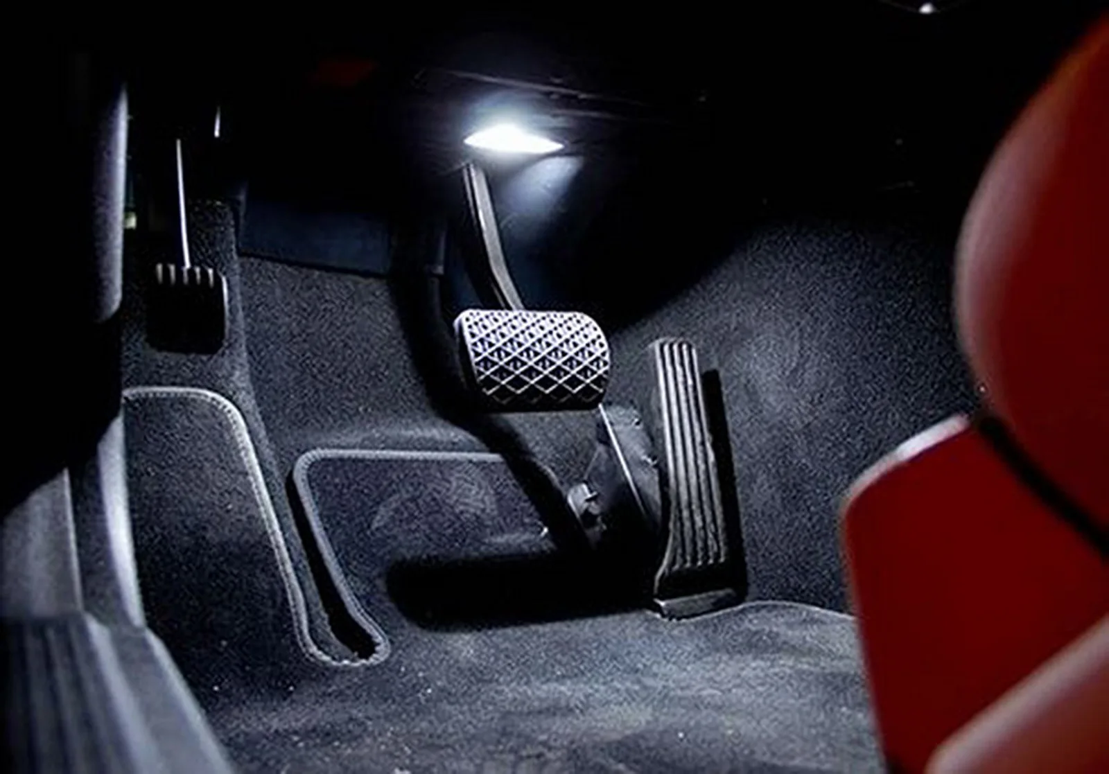 ANGRONG LED Bagažo Kojoms Kamieno Įkrovos Interjero Šviesos Peugeot 206 207 307 308 RCZ 407