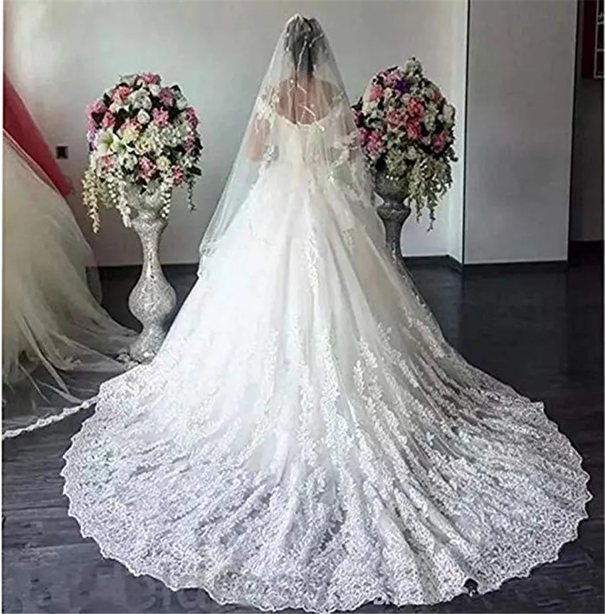 HOT Lapai Embridery Arabų Vestuvių Suknelė 2019 Pasiūlyti Petį Plius dydis Senovinių Vestuvinių Suknelių Teismas Traukinio Princesė Suknelės