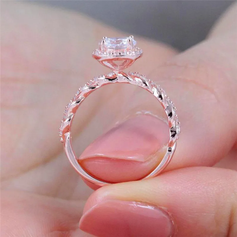 Prabanga Moterų Maži, Apvalūs Kristalų Žiedas Nustatyti Elegantiškas Meilės Nuotaka Vestuvių Mados Žiedas 