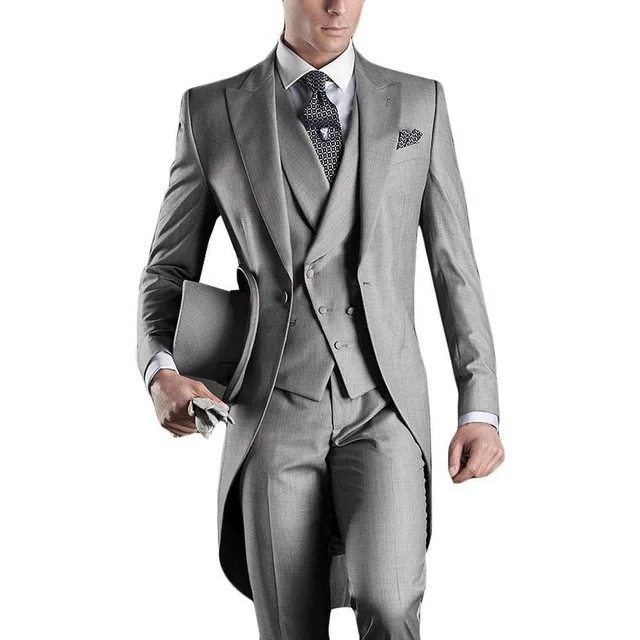 Naujas Atvykimo italijos vyrų tailcoat pilka vestuvių kostiumai vyrams groomsmen kostiumai 3 gabalus jaunikis vestuvių kostiumai pasiekė atvartas mens kostiumai