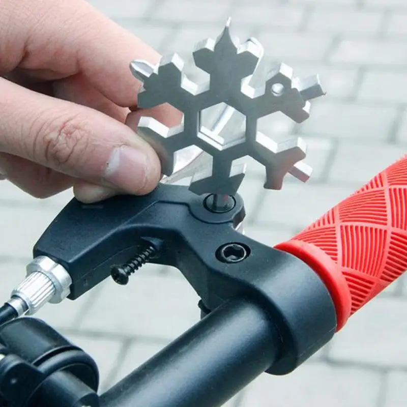 18 1 Daugiafunkcis įrankis kortų kombinacija Kompaktiškų nešiojamų Rankinių Įrankių Rinkiniai Sniego-sluoksniuoti įrankis Atsuktuvas Raktu Key Chain Įrankiai