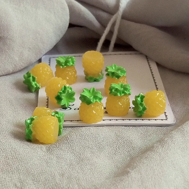 Tanduzi 20pcs Flatback Dervos Cabochons Modeliavimas Maisto 3D Netikrą Ananasų 