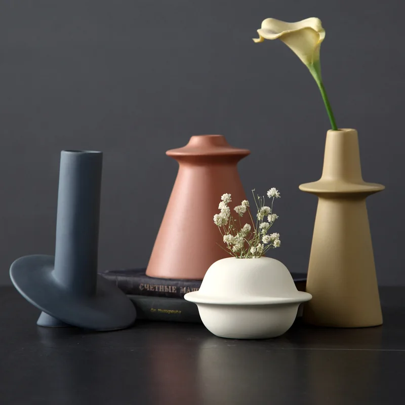 Šiaurės netaisyklingos geometrinės Morandi vaza keramikos apdaila kūrybos matinio kambarį džiovintų gėlių vaza paprasta apdaila