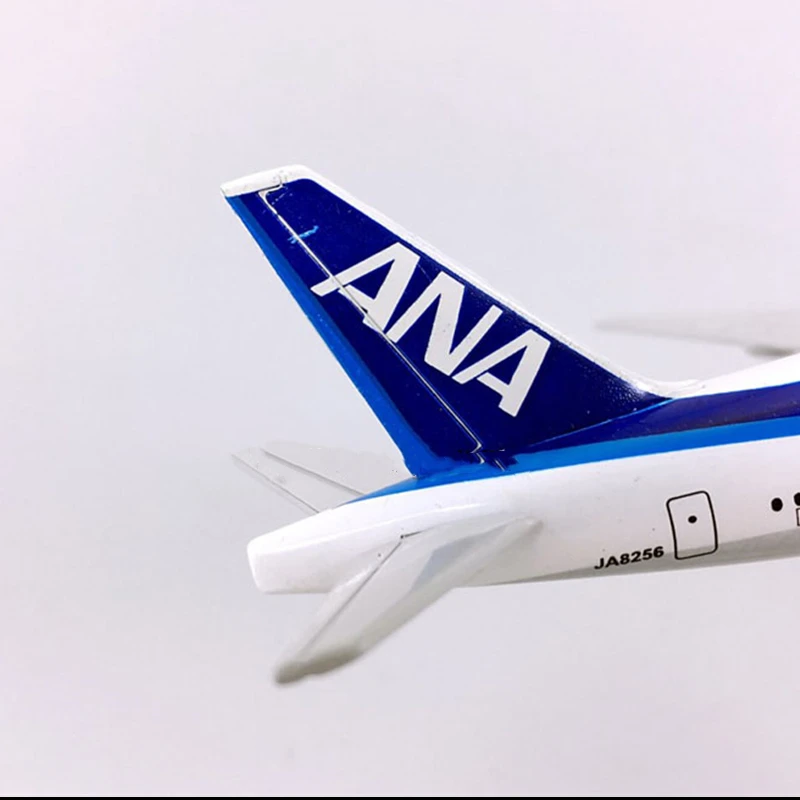 16cm 1:400 Masto Japonijos ANA Airlines 