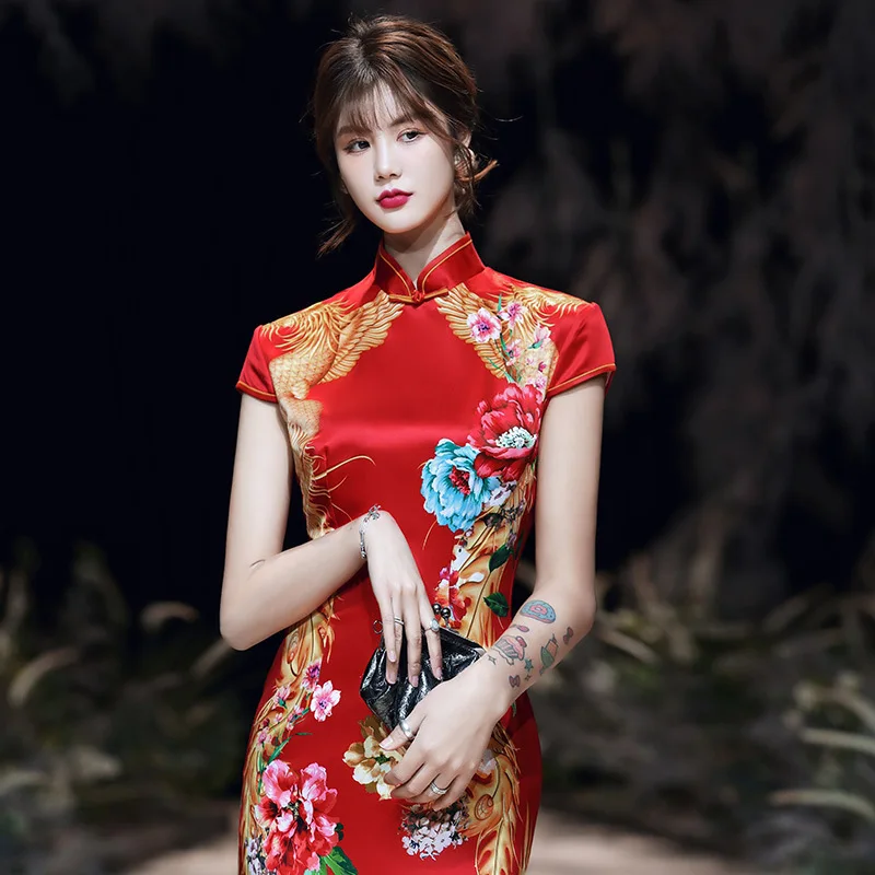 Negabaritinių Moterų Kinijos Vestuvių Suknelė Cheongsam Tradicinių Satino, Šilko Raudona Spausdinti Naujųjų Metų Retro Prom Partija Ilgai Qipao S-4XL