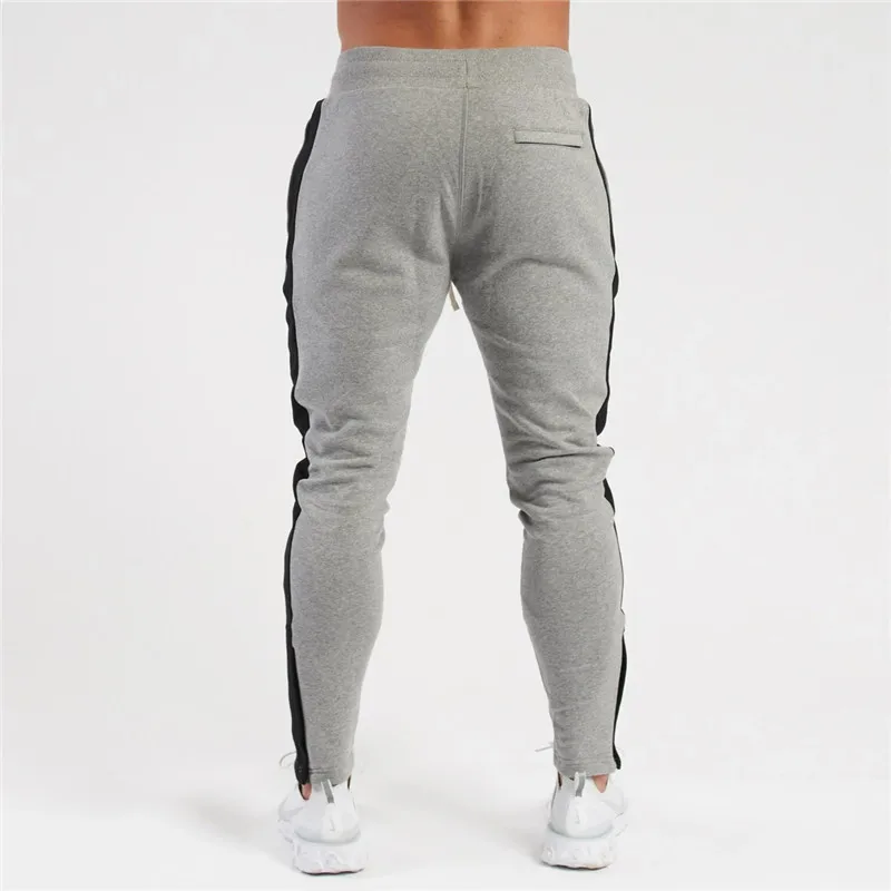 Medvilnės sweatpants vyrų streetwear atsitiktinis kelnės mados streetwear siuvinėjimo fitneso treniruotės vyrų drabužiai vyriškos kelnės
