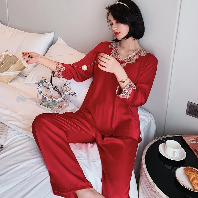 Moterų Satino Pižama Kostiumas Naujas Vasaros Pižamos Atsitiktinis 2VNT Sleepwear Intymus apatinis Trikotažas Šilkinis Chalatas Nėrinių Marškinėliai&Kelnes Rinkinys