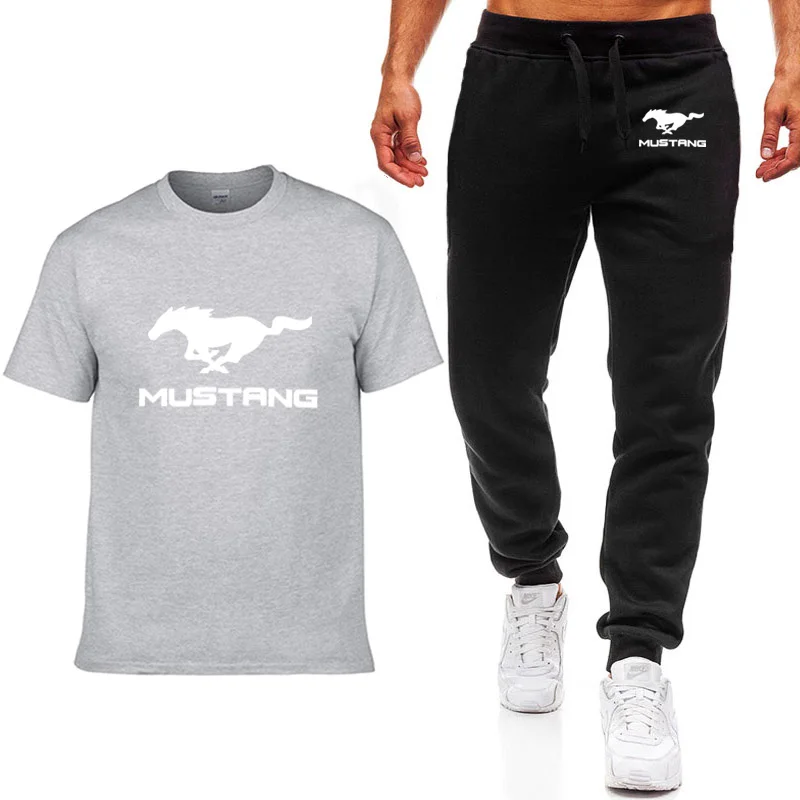 Mada Vasarą Vyrams T Shirts Mustang Automobilio Logotipu Hip-hop Atsitiktinis Medvilnės trumpomis Rankovėmis aukštos kokybės marškinėliai+kelnės kostiumas Drabužiai