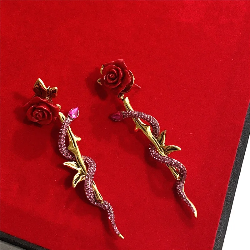 Naujas Prekės ženklas Raudona Rožė gėlių Stud Auskarai Moterims, Senovinių Papuošalų, Kristalų Gyvatė Auskarai Rodyti Bijoux Moteriška Šalis Brincos