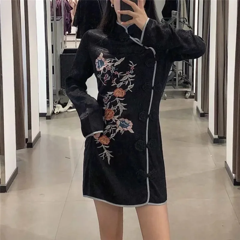 PSEEWE Žakardo Siuvinėta Juoda Suknelė Moterims 2020 Za ilgomis Rankovėmis Elegantiškas Mini Suknelės Moteris Kinų Stiliaus Gėlių Vintage Suknelė