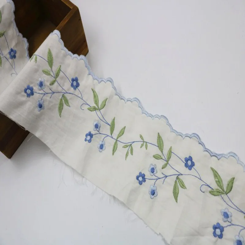 (5Yds/lot)10cm Pločio Baltos spalvos Medvilniniai Siuvinėjimo Mėlyna Gėlių Žalias Lapas 