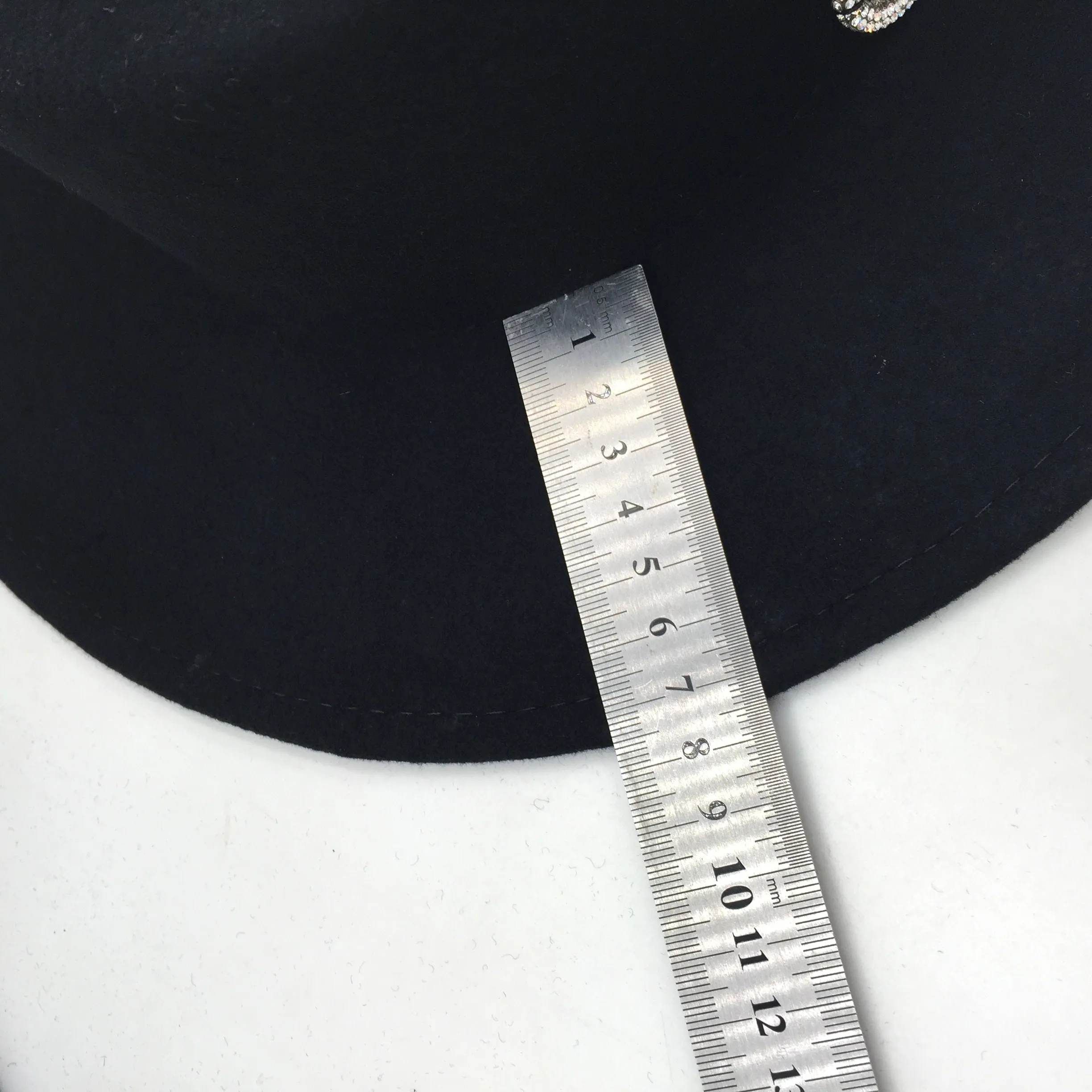 žiemos moteris vatos Plokščių stogu ceremonija skrybėlę moterų populiarus logotipą, diamond bow black hat sutartis