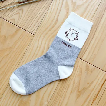 Rungtynės Naujo dizaino moterų medvilnės mados kojinės su aukštos kokybės kojinės Katė animacinių filmų 5Pairs/daug