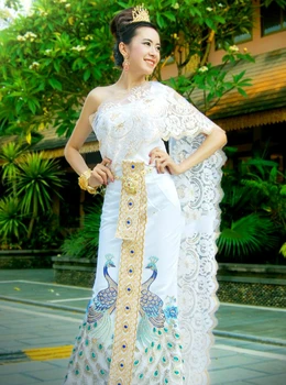 Tailando Tradicinis Drabužiai Moterims Vestuvių Suknelė Dalyvavimas Balta Siuvinėjimo Povas Saldus Rankovių Viršūnes Fotografijos Tailandas